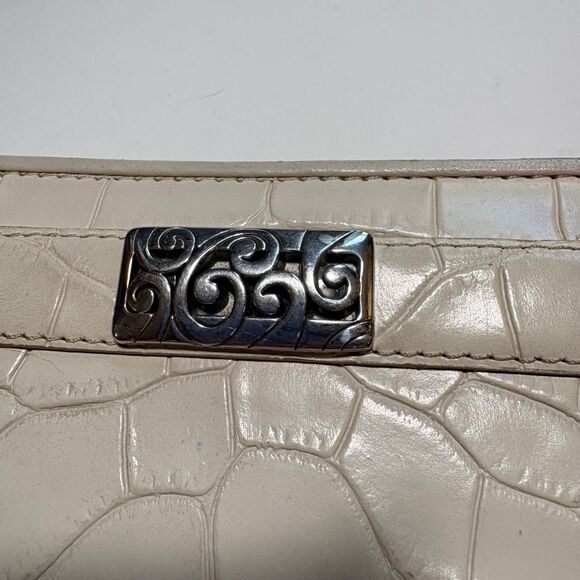 Brighton Croc Embossed Leather Wallet Zip Around Organizer Neutral - Picture 2 of 7